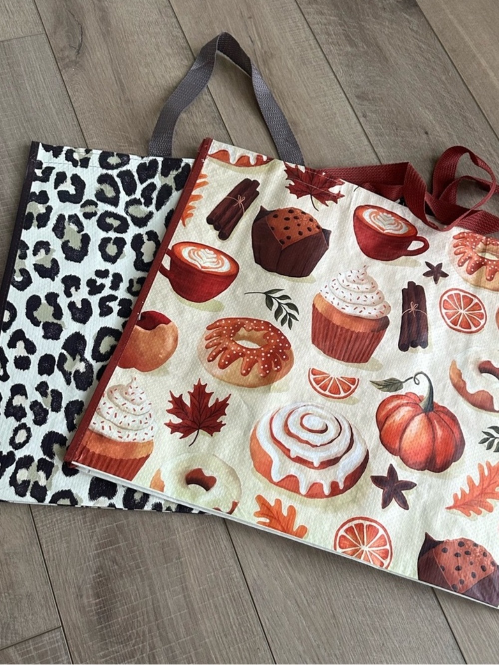 Homegoods TJMaxx Marshalls Leopard Print & Fall Treats Print Tote Bags NWOT